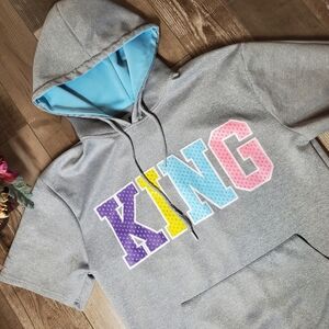 Sacred Crown KING Gray Graphic Short Sleeve Hooded Pullover Women's Size Medium